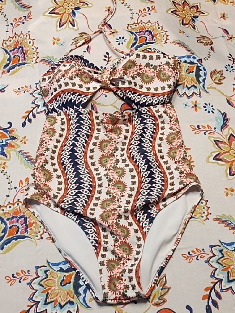 Cupshe Small 1 Piece